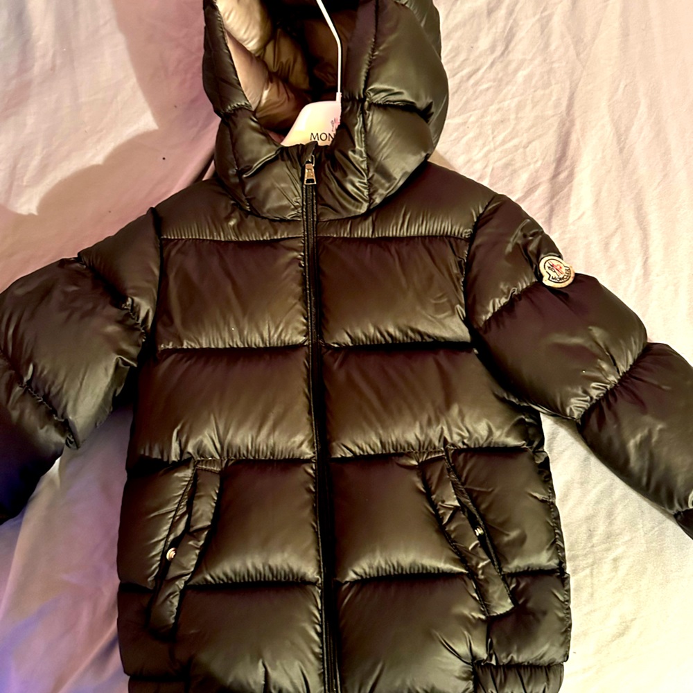 Toddler’s Moncler Size 3 in Black